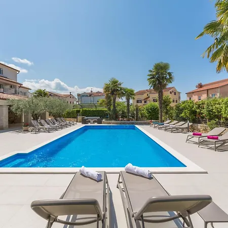 Paradiso 3 Fuer 2 Personen Mit Pool Διαμέρισμα Πόρετς
