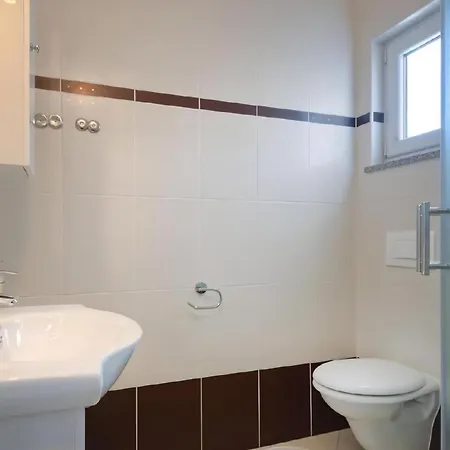 Paradiso 3 Fuer 2 Personen Mit Pool Διαμέρισμα Πόρετς