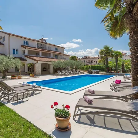 Διαμέρισμα Paradiso 3 Fuer 2 Personen Mit Pool *
